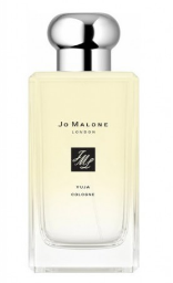 祖瑪瓏 限量花開繫列-雪柚 Jo Malone Yuja Cologne, 2020品牌：祖瑪瓏 香調：芳香木質調 前調：日本柚子 中調：快樂鼠尾草 後調：加拿大香樹脂 屬性：中性香 標簽：柑橘 木香 濃郁 清新辛辣 綠葉 鬆柏 甜 柔和辛辣 清新 苦